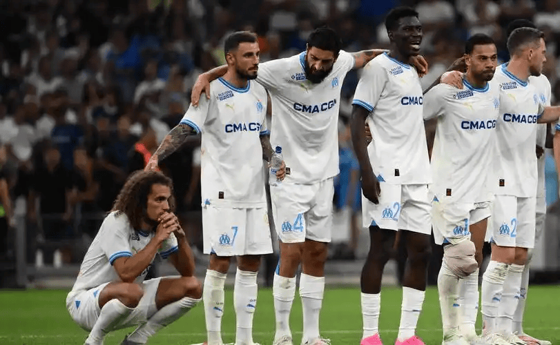 欧冠激战：马赛主场迎战利物浦，谁能笑傲魔鬼主场？